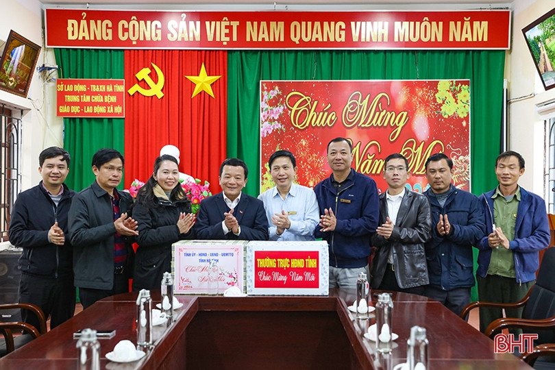 Đảm bảo các đối tượng bảo trợ xã hội được đón tết đầm ấm, đủ đầy