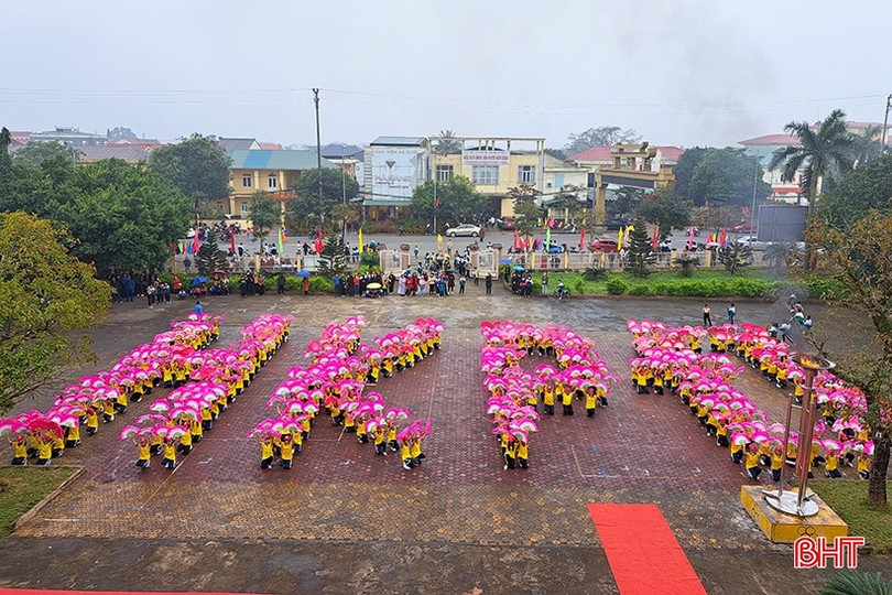 Hơn 1.300 VĐV tham gia Hội khỏe Phù Đổng huyện Nghi Xuân