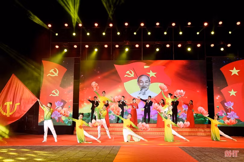 Đảng ta là đạo đức, là văn minh