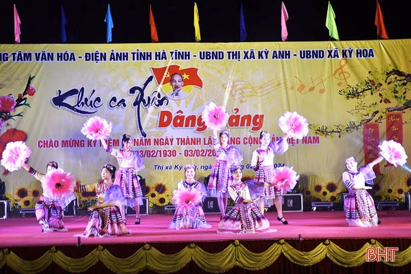 Đặc sắc chương trình “Khúc ca xuân dâng Đảng” tại TX Kỳ Anh