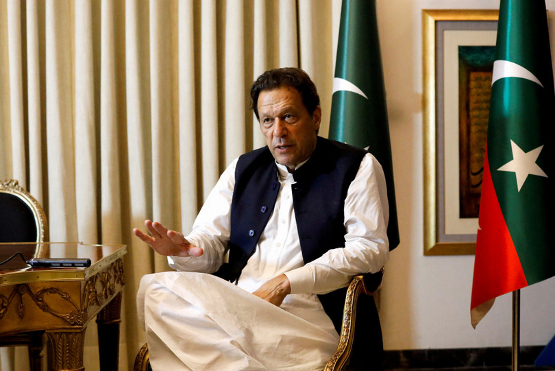 Cựu thủ tướng Pakistan nhận 3 án tù chỉ trong một tuần