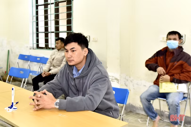 Hàn Quốc gỡ lệnh cấm, lao động Hà Tĩnh phấn khởi đăng ký dự thi tiếng Hàn