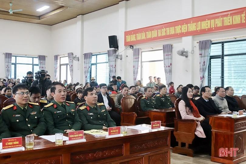 Nhiều hoạt động ý nghĩa, ấm tình quân dân ở Vũ Quang