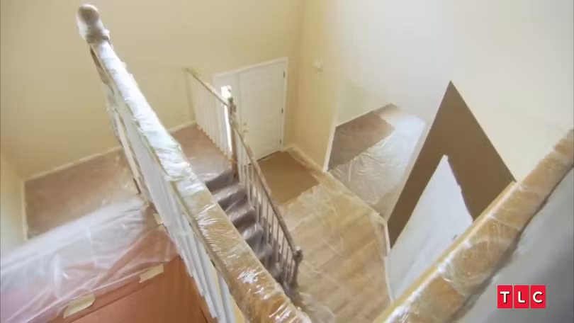 Thánh tiết kiệm bọc Honda Civic bằng ni lông để được giá khi bán