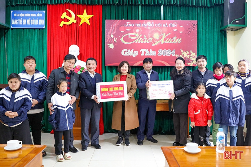 Đảm bảo các đối tượng bảo trợ xã hội được đón tết đầm ấm, đủ đầy