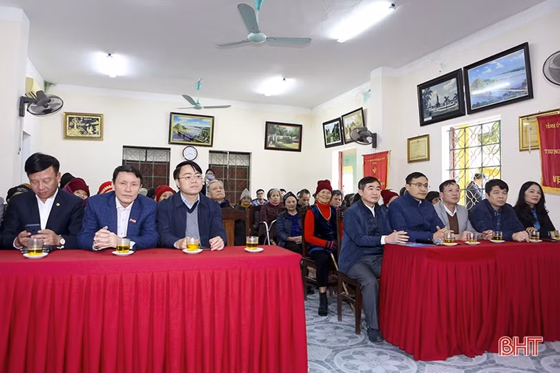 Tết sum vầy tại Trung tâm Điều dưỡng người có công và bảo trợ xã hội