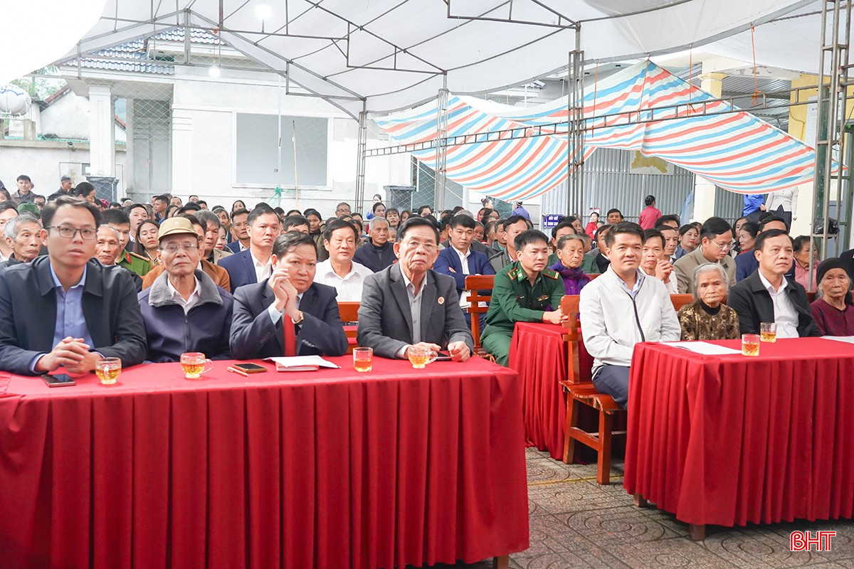 Đại biểu tham dự Ngày hội Đại đoàn kết toàn dân tộc.