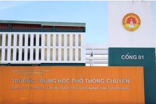 Trước giờ chốt đăng ký nguyện vọng 14/7: Thí sinh Chuyên Tuyên Quang sẽ ra sao?