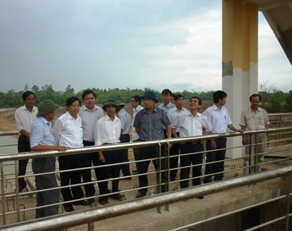 và dự án đầu tư nâng cấp tuyến đê La Giang.