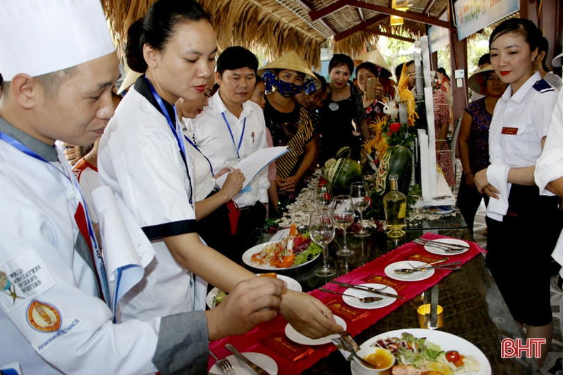 12 đội tranh tài “Tinh hoa ẩm thực Hà Tĩnh lần thứ 2”