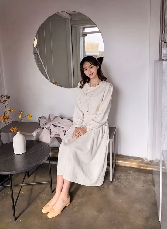 Các mẫu váy dáng dài cho nàng đón thu