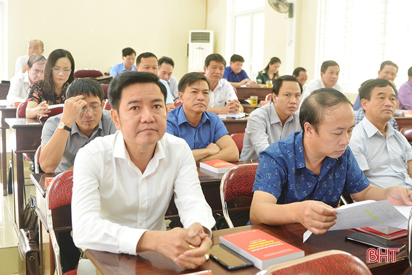 Bồi dưỡng, cập nhật kiến thức cho 70 cán bộ thuộc diện BTV Tỉnh ủy Hà Tĩnh quản lý