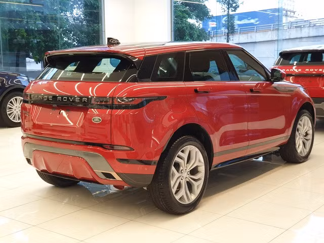 Cận cảnh Range Rover Evoque 2020 vừa về Việt Nam, giá 3,68 tỷ đồng