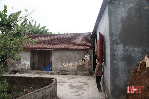 Cha nằm viện nguy kịch, con ở nhà bị lừa mất 30 triệu đồng