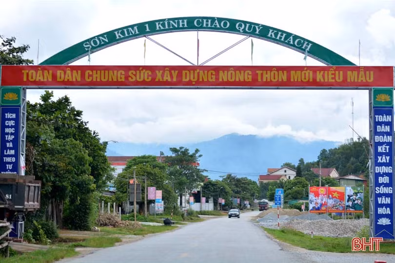 Xã vùng biên Hà Tĩnh trút bỏ “chiếc áo” đói nghèo