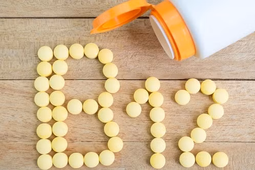 Tại sao chúng ta cần bổ sung vitamin B12 và bổ sung bao nhiêu là đủ?