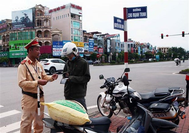 Xử lý gần 15.000 trường hợp vi phạm nồng độ cồn sau một tháng hình ảnh 1 Xử lý gần 15.000 trường hợp vi phạm nồng độ cồn sau một tháng
