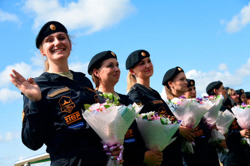 ấn tượng kíp lái xe tăng nữ đầu tiên của nga tại tank biathlon 2019 hình 6 Ấn tượng kíp lái xe tăng nữ đầu tiên của Nga