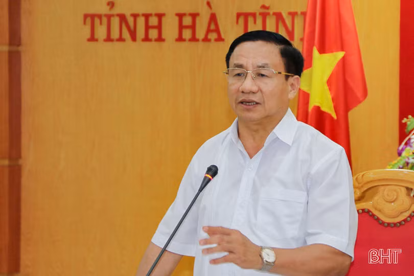 Nghiên cứu, bổ sung những vấn đề liên quan đến tương lai phát triển của Hà Tĩnh