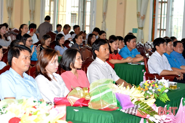 Ra mắt CLB “Nữ công nhân nhà trọ” tại TX Kỳ Anh