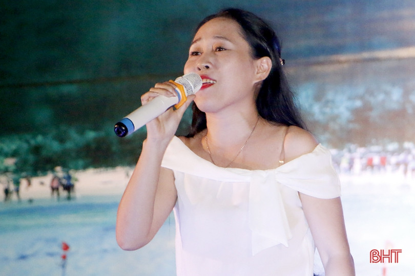 Gần 200 giáo viên âm nhạc Hà Tĩnh tập huấn về dân ca ví, giặm Nghệ Tĩnh