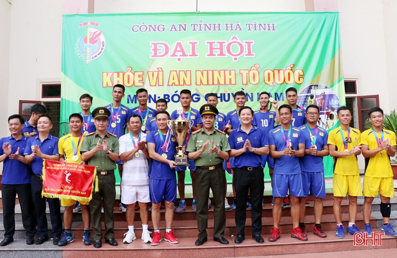 Công an thành phố vô địch Giải bóng chuyền toàn ngành Công an Hà Tĩnh