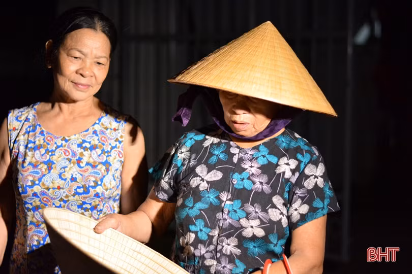 Khám phá chợ đêm gần trăm tuổi ở Hà Tĩnh