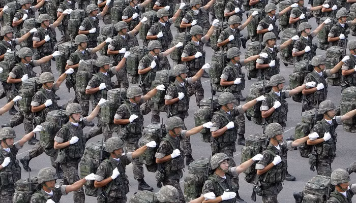 Thế giới nổi bật trong tuần: Triều Tiên bất ngờ phóng tên lửa dù tập trận Mỹ-Hàn đã kết thúc