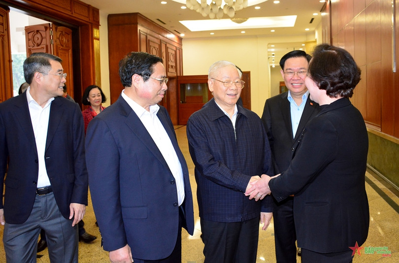 Tổng Bí thư Nguyễn Phú Trọng và các đại biểu tham dự phiên họp.