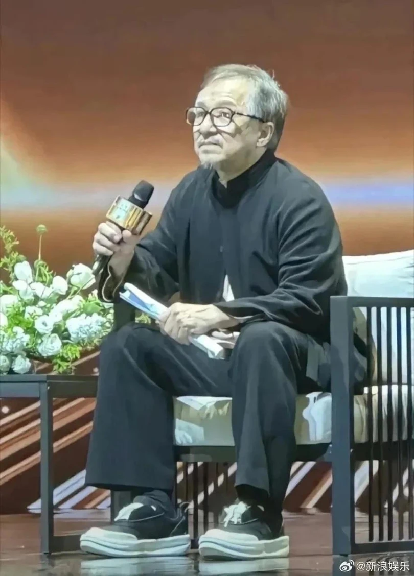 Hình ảnh gần đây của Thành Long. Ảnh: Sinchew.