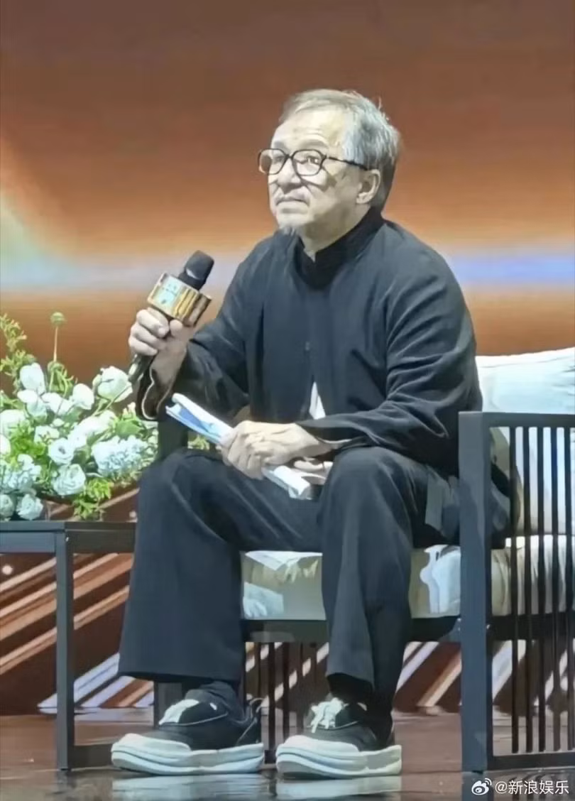 Hình ảnh gần đây của Thành Long. Ảnh: Sinchew.