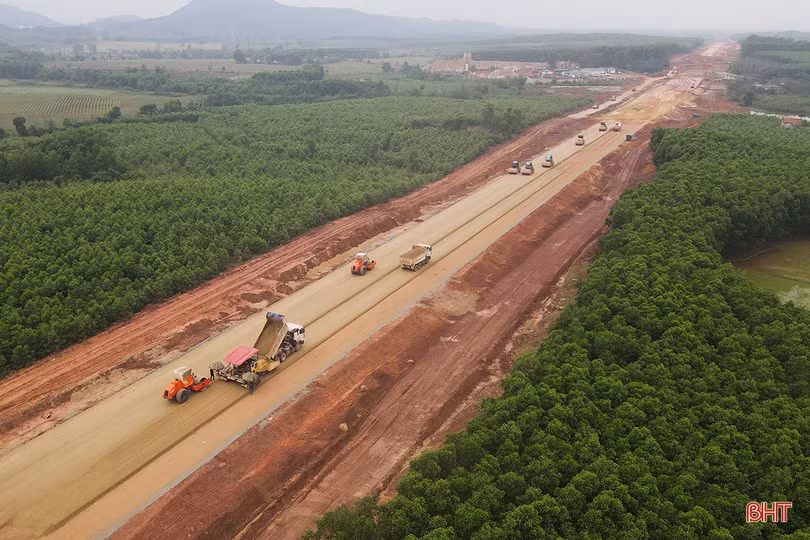 Cầu đường bộ dài nhất cao tốc Bắc - Nam ở đâu? ảnh 3