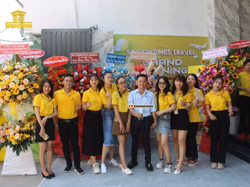 Saigontimes Travel 1.jpg