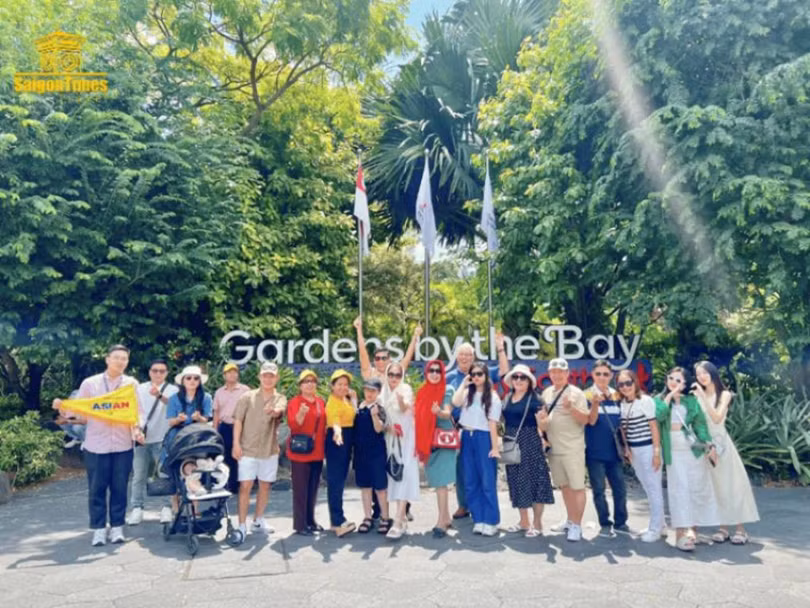 Saigontimes Travel 3.jpg