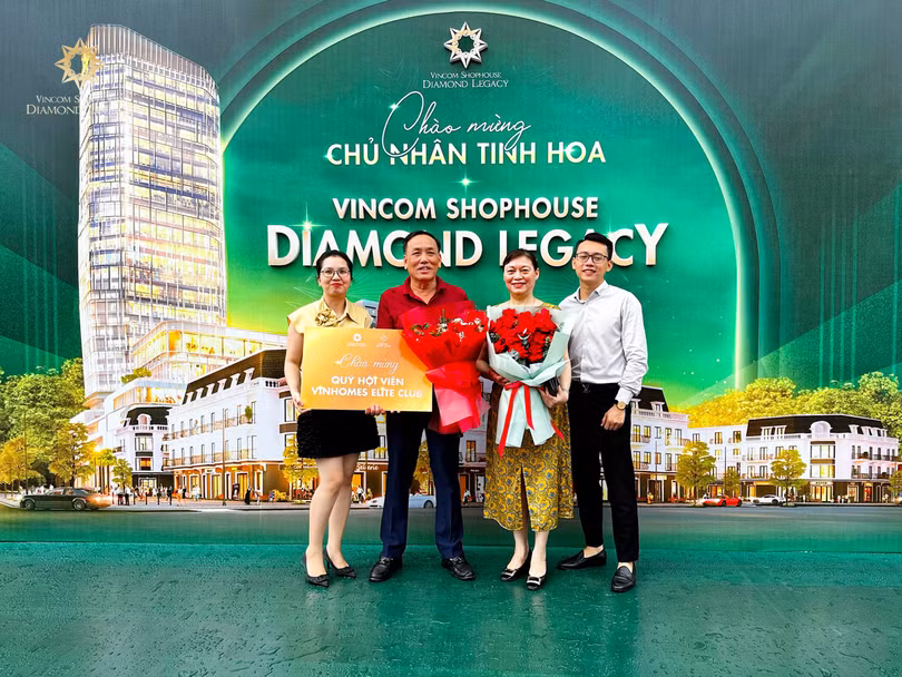 Những căn shophouse đầu tiên của Vincom Shophouse diamond Legacy đã được trao tay cho các chủ nhân vào ngày 11/5