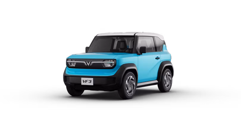 Với thiết kế và công nghệ hợp lý, VF 3 giúp chủ xe ở mọi lứa tuổi tự tin cầm lái.