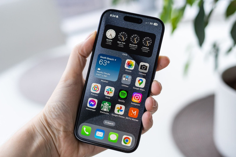 iOS 18 được kỳ vọng trở thành bản cập nhật quan trọng nhất từ trước đến nay (Ảnh: TheVerge).