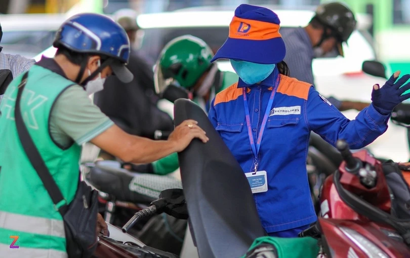 Giá xăng có thể tăng vào ngày mai.