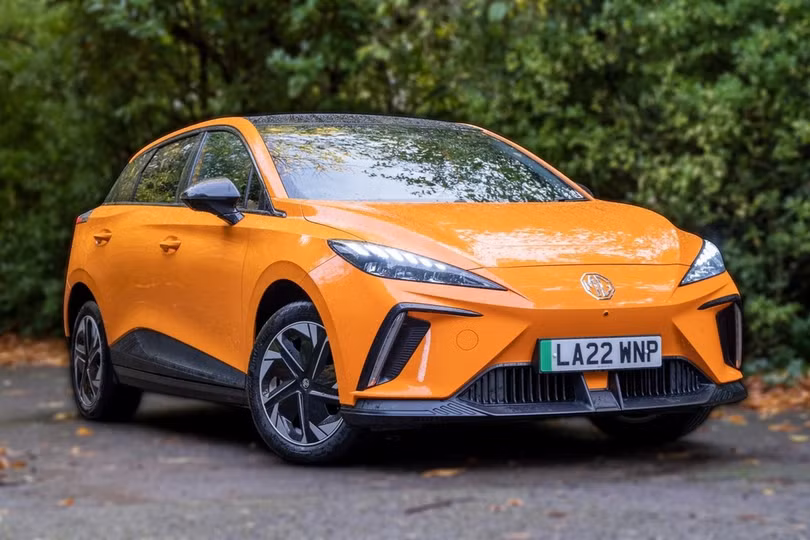 MG4 EV có chiều dài, chiều rộng và chiều cao lần lượt là 4.287mm, 1.836mm và 1.504mm (Ảnh: TotallyEV).