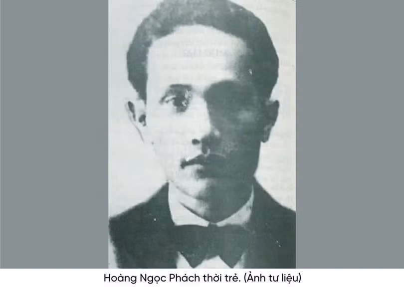 Ông viết tiểu thuyết Tố Tâm khi đang là sinh viên trường nào?