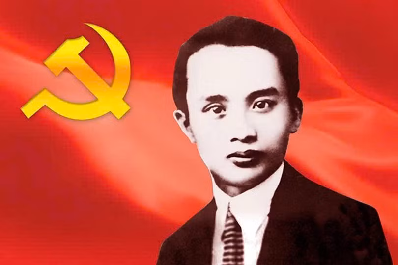 Đồng chí Hà Huy Tập được tín nhiệm bầu giữ cương vị Tổng Bí thư của Đảng vào năm bao nhiêu tuổi?