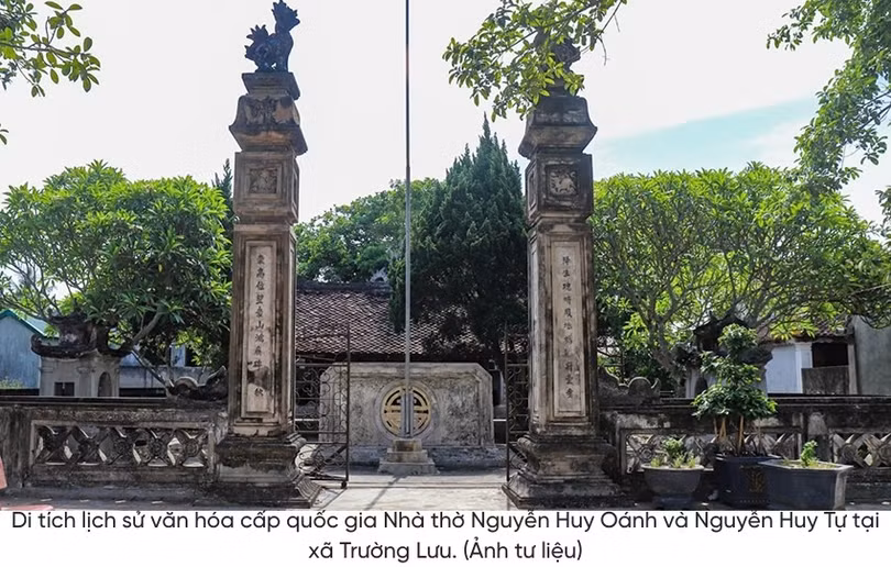 Bộ mộc bản Trường học Phúc Giang do bao nhiêu người biên soạn?