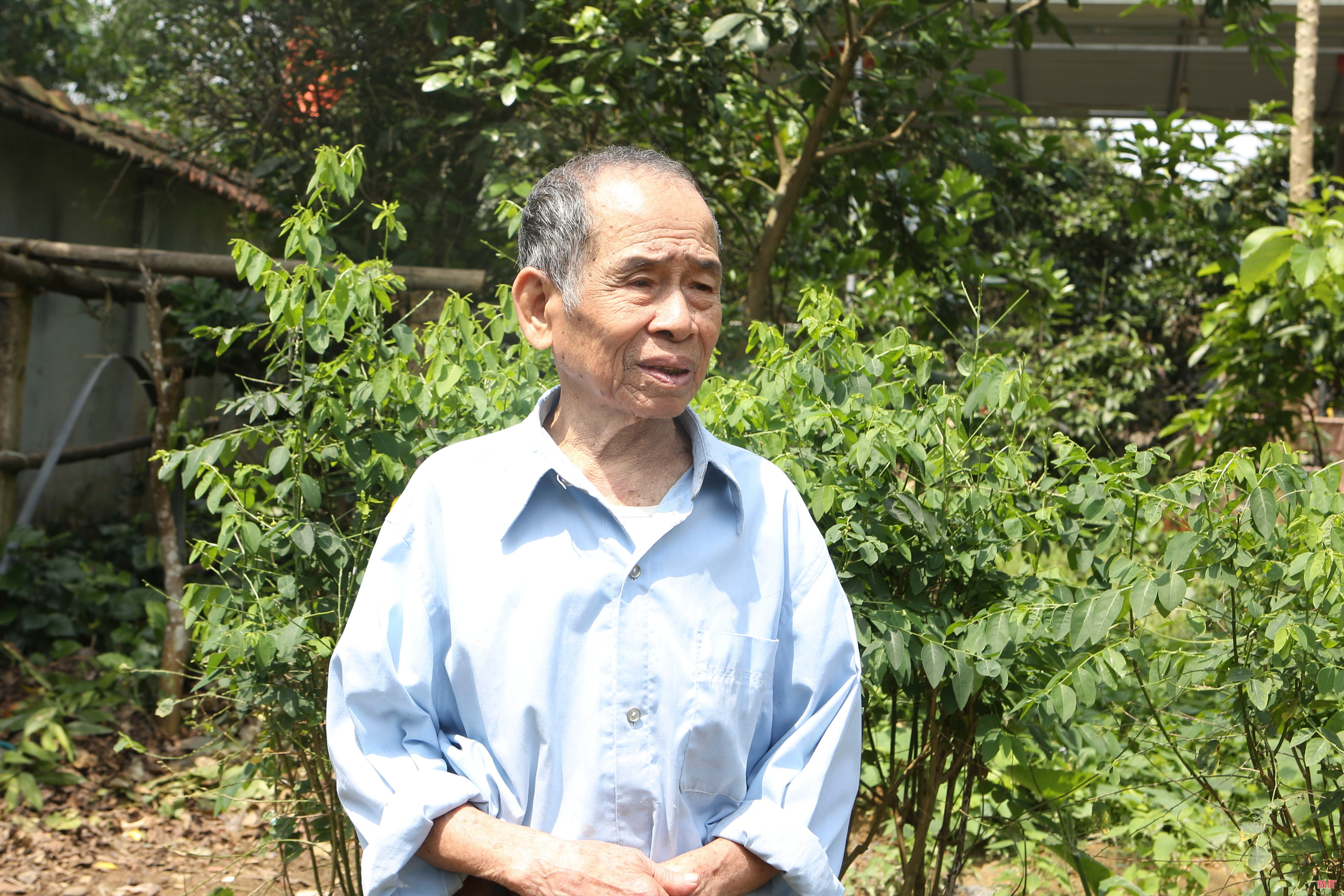 ông Trần Xuân Bính (SN 1936), nguyên Bí thư Đảng ủy xã Hương Phúc cũ (1966-1971) và xã Hương Trạch, Hương Khê (1975-1988). bqbht_br_ong-tran-xuan-binh-nguyen-bi-thu-dang-uy-xa-huong-phuc-cu-va-huong-trach-giai-doan-tu-nam-1967-1975.jpg