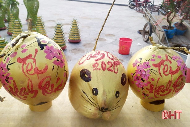 Mê mẩn bưởi hồ lô, bưởi thỏi bạc tạo hình tài - lộc của nông dân Hà Tĩnh