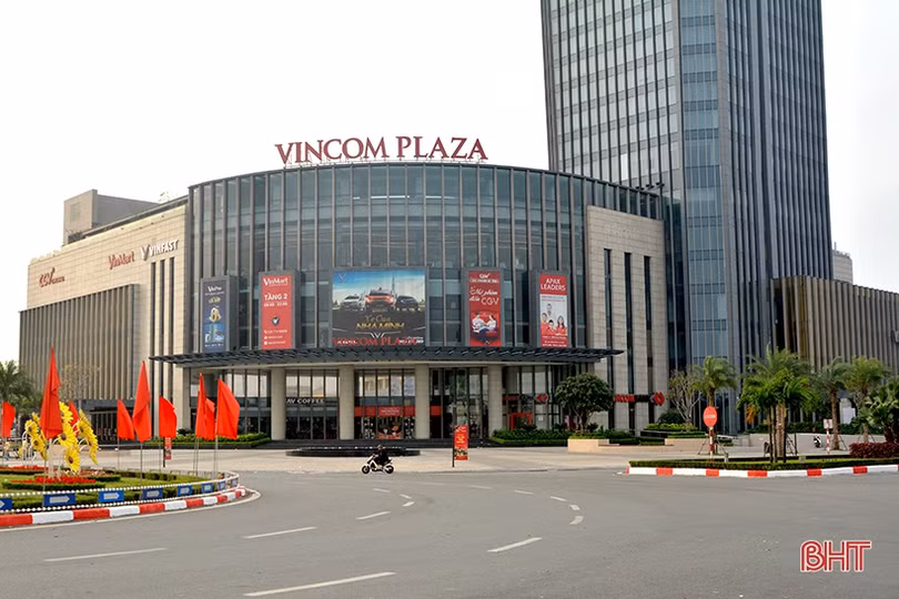 Thành phố Hà Tĩnh bình yên ngày đầu năm mới 