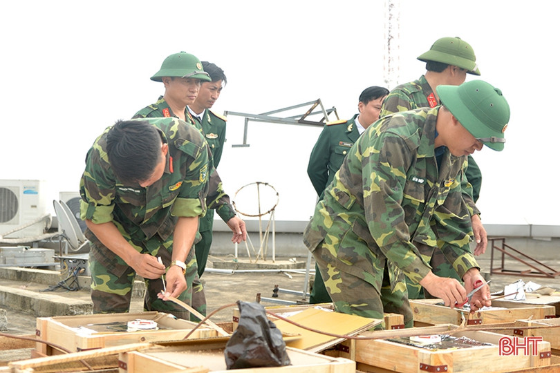 Cận cảnh “trận địa” pháo hoa ở TP. Hà Tĩnh trước giờ khai hỏa