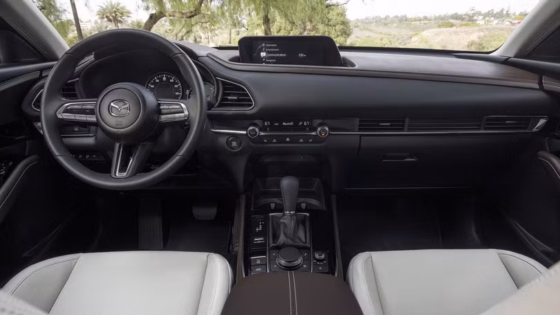 Đánh giá Mazda CX-30 2020 – bản sao gầm cao của Mazda3