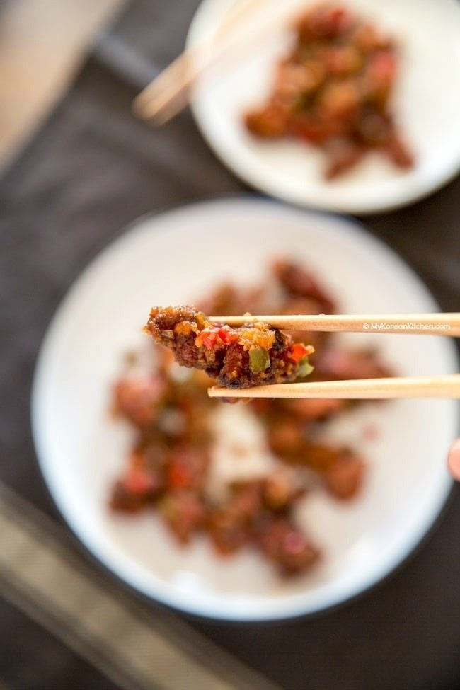 Gà rán tỏi cay ngày cuối năm, tuyệt đỉnh thơm ngon, giòn tan trong miệng