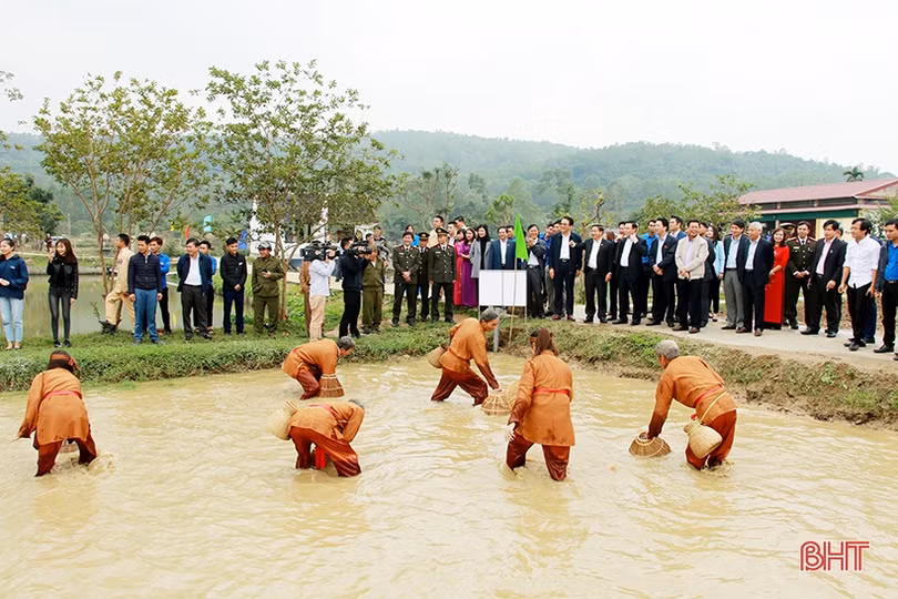 Thôn quê Hà Tĩnh - đi xa lại muốn về...