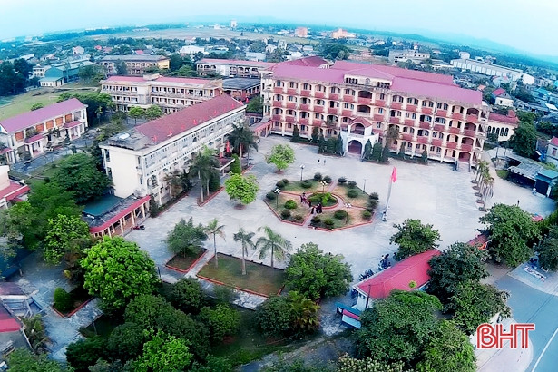 Hệ thống giáo dục liên cấp Đại học Hà Tĩnh: Giáo dục toàn diện - vun đắp tương lai
